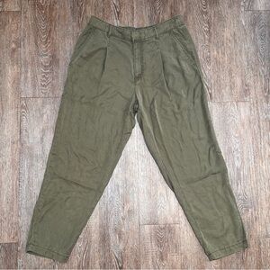 LOFT Womens Olive Green Pleated Tapered Trouser Pant Lyocell | Size: Medium